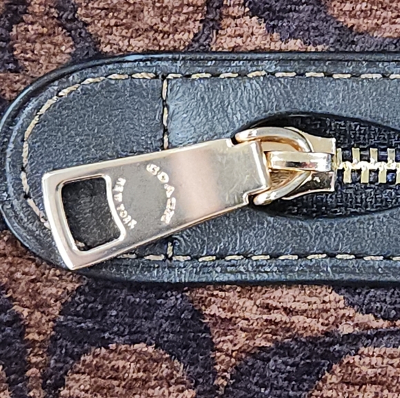 Coach Etta Small Flap In Signature Chenille - Picture 13 of 16